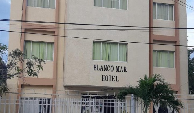Blanco Mar Hotel
