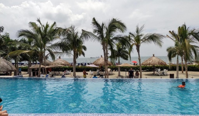 Confortable apto 3H AC WIFI en Club de playa al Mar, Sector Zazue, Playa Pozos Colorados